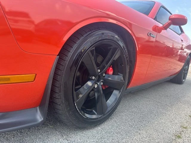 2009 Dodge Challenger 3rd Gen - Image 12 of 19