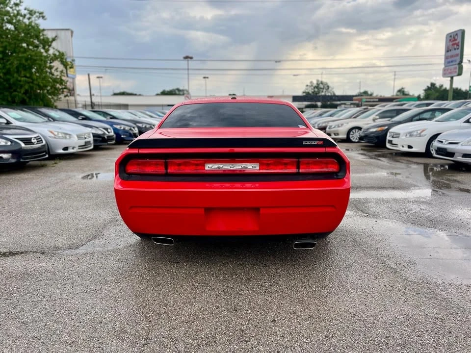 2009 Dodge Challenger 3rd Gen - Image 9 of 11