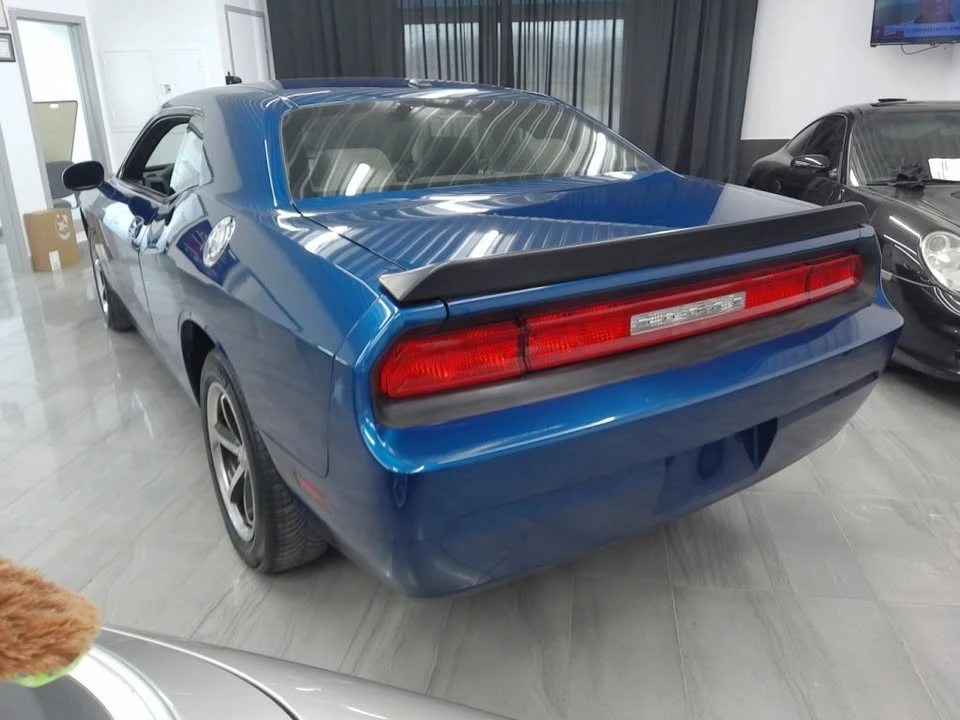 2009 Dodge Challenger 3rd Gen - Image 7 of 16