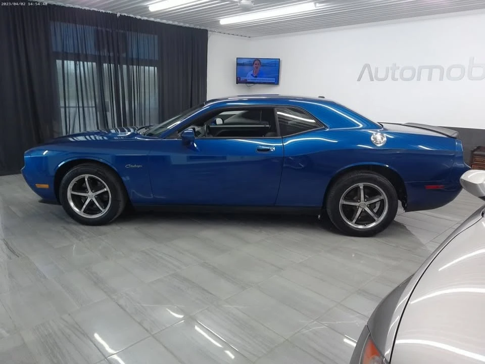 2009 Dodge Challenger 3rd Gen - Image 8 of 16