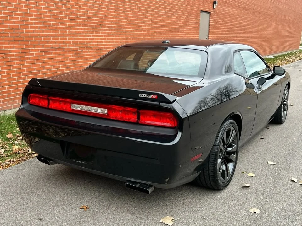 2009 Dodge Challenger 3rd Gen - Image 11 of 20