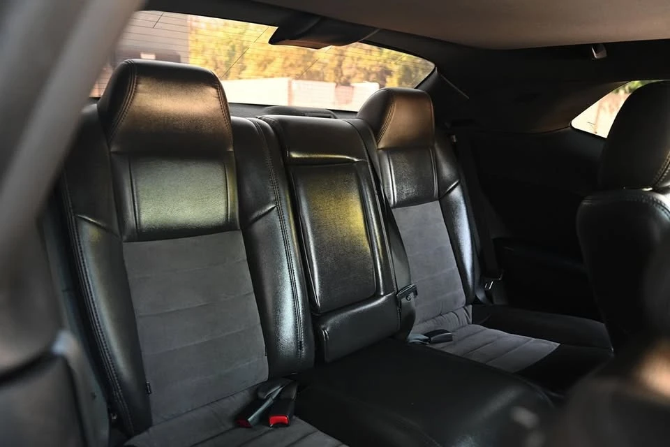 2009 Dodge Challenger 3rd Gen - Image 13 of 20