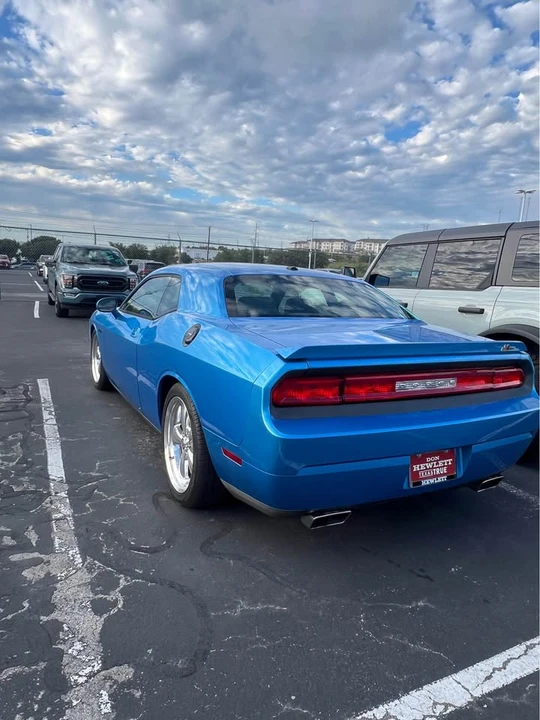 2009 Dodge Challenger 3rd Gen - Image 3 of 5
