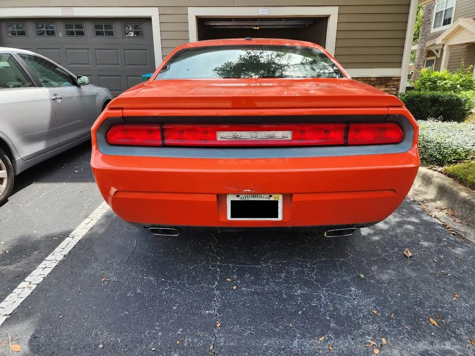 2009 Dodge Challenger 3rd Gen - Image 6 of 17