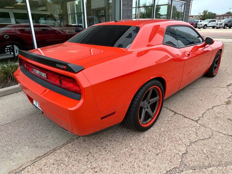2009 Dodge Challenger 3rd Gen - Image 7 of 15