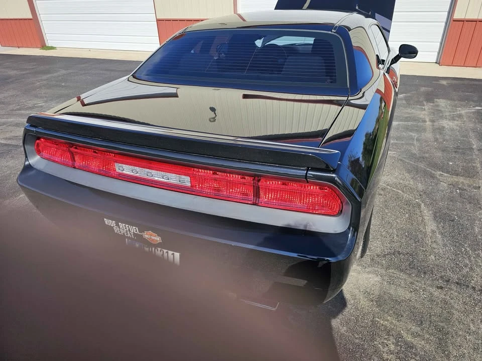 2009 Dodge Challenger 3rd Gen - Image 7 of 13