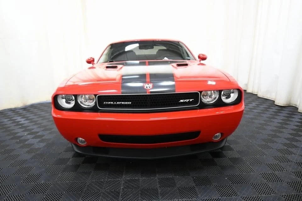 2009 Dodge Challenger 3rd Gen - Image 2 of 19