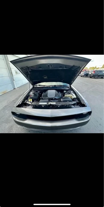 2009 Dodge Challenger 3rd Gen - Image 13 of 14