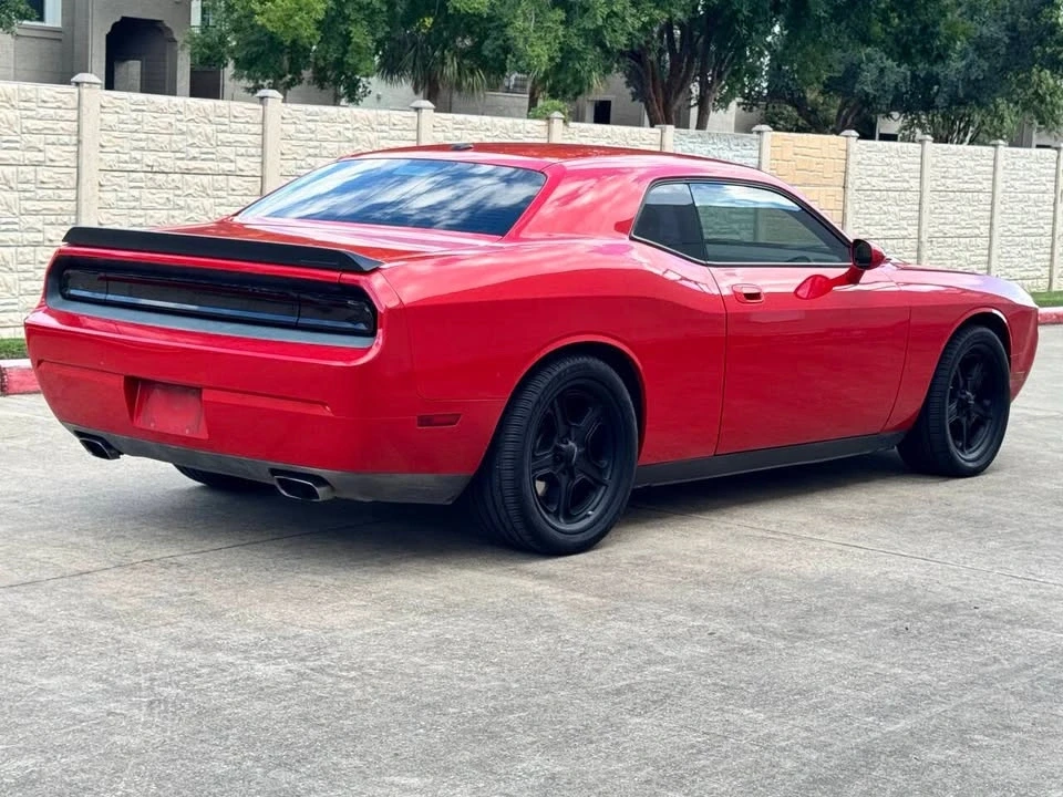 2009 Dodge Challenger 3rd Gen - Image 5 of 20