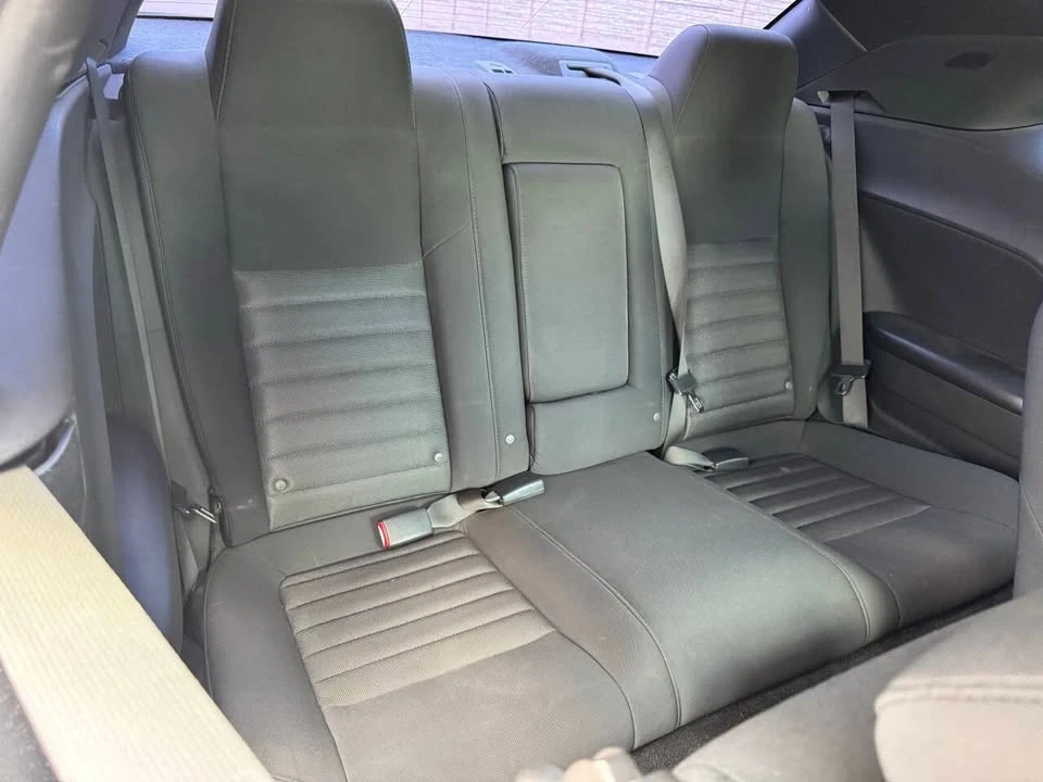 2009 Dodge Challenger 3rd Gen - Image 13 of 20
