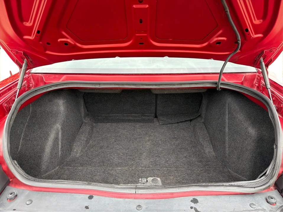 2009 Dodge Challenger 3rd Gen - Image 13 of 20