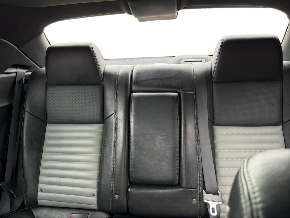 2009 Dodge Challenger 3rd Gen - Image 15 of 20