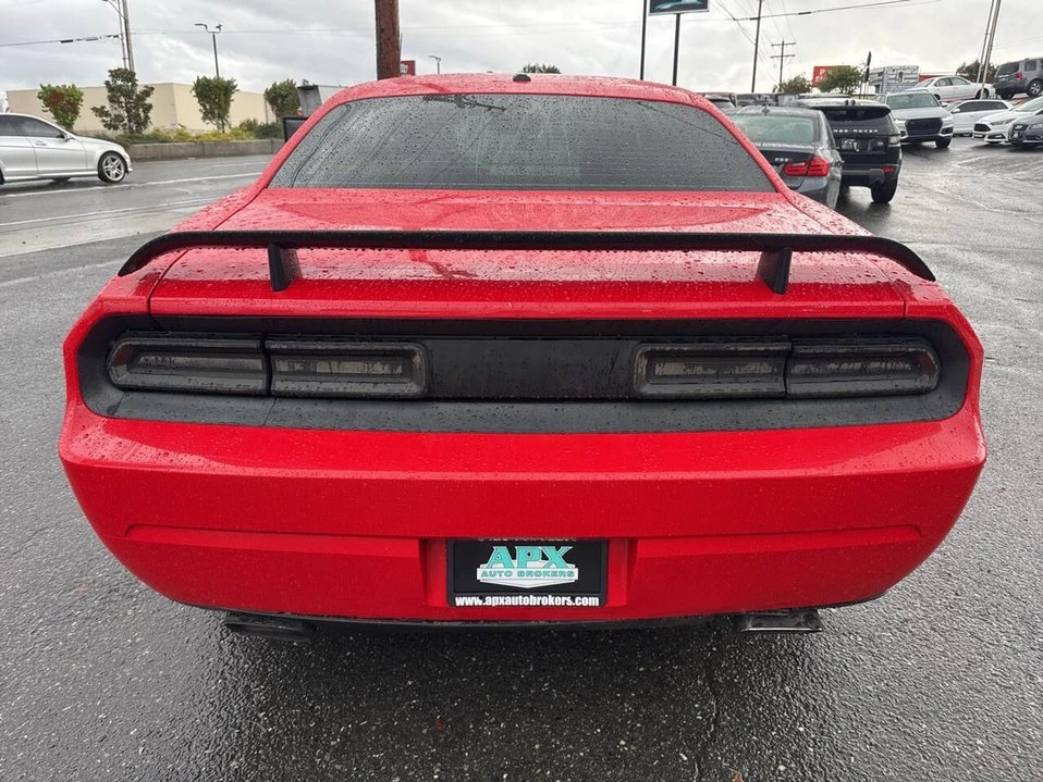 2009 Dodge Challenger 3rd Gen - Image 6 of 19