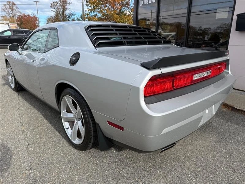 2009 Dodge Challenger 3rd Gen - Image 2 of 20
