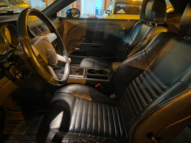 2009 Dodge Challenger 3rd Gen - Image 4 of 7