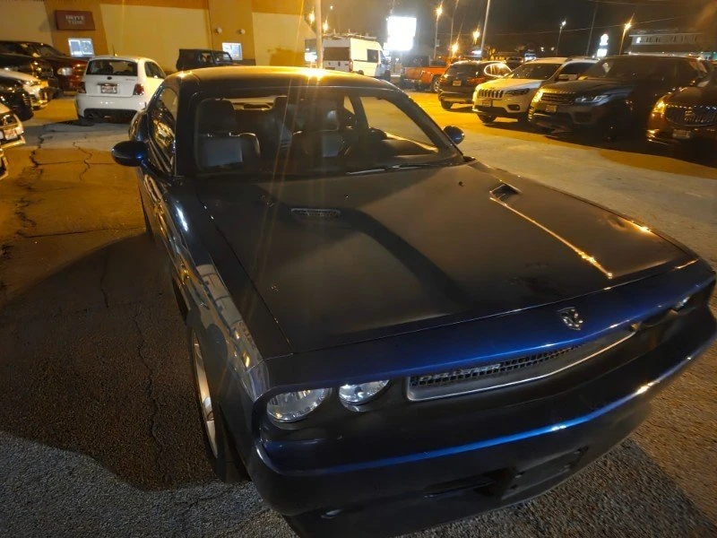 2009 Dodge Challenger 3rd Gen - Image 2 of 7