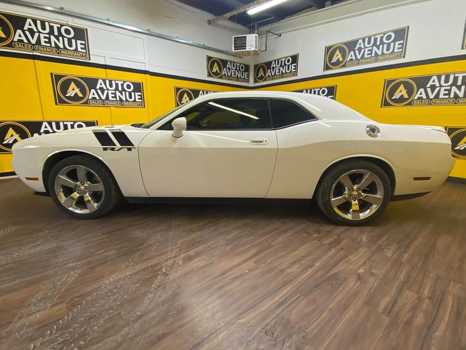 2009 Dodge Challenger 3rd Gen - Image 3 of 19