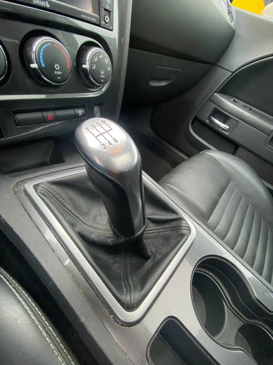 2009 Dodge Challenger 3rd Gen - Image 13 of 19