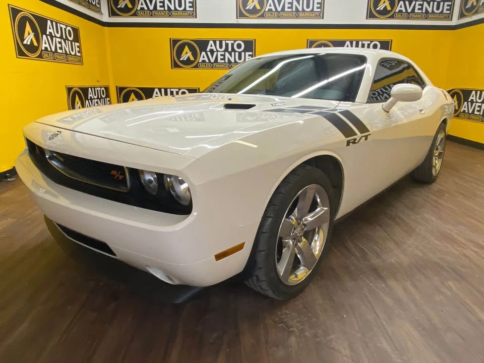 2009 Dodge Challenger 3rd Gen - Image 4 of 17