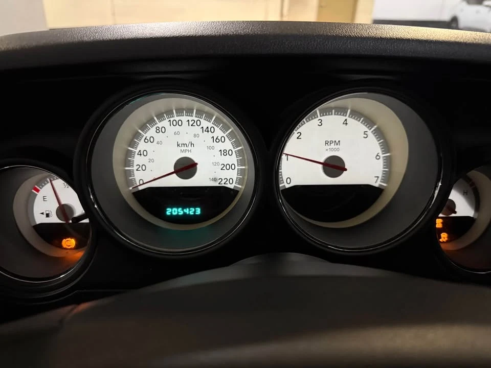 2009 Dodge Challenger 3rd Gen - Image 12 of 12