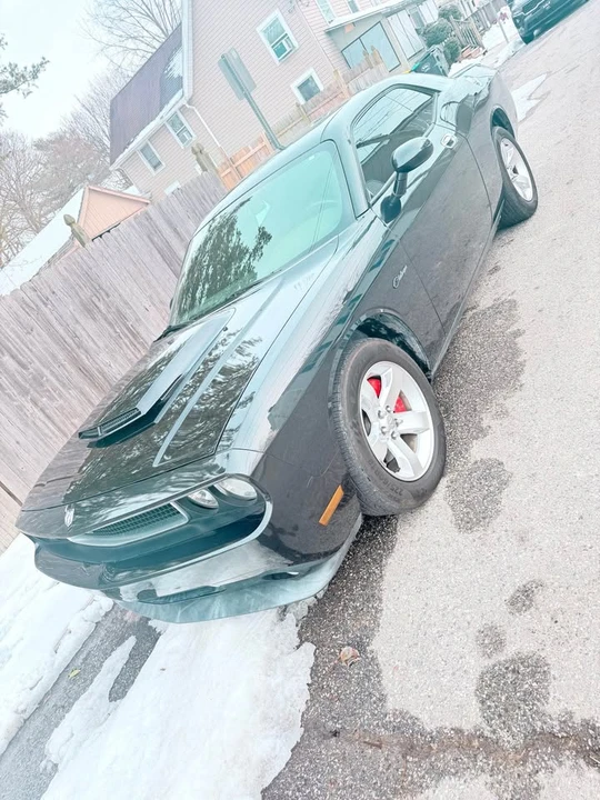 2009 Dodge Challenger 3rd Gen - Image 3 of 5