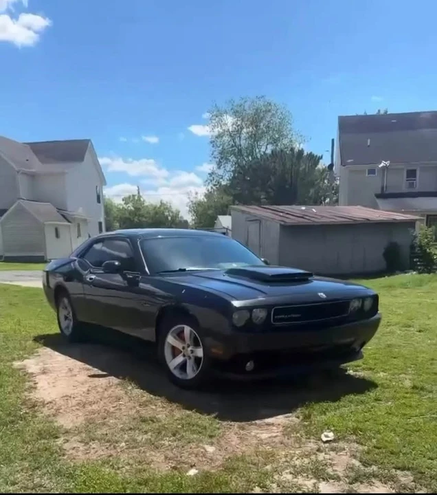 2009 Dodge Challenger 3rd Gen - Image 5 of 5