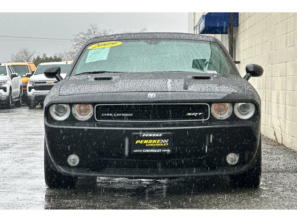 2009 Dodge Challenger 3rd Gen - Image 9 of 10