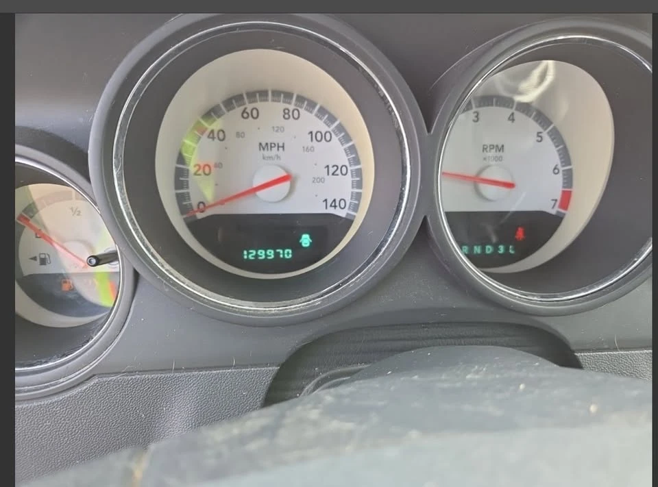 2009 Dodge Challenger 3rd Gen - Image 6 of 14