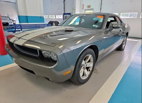 2009 Dodge Challenger SE