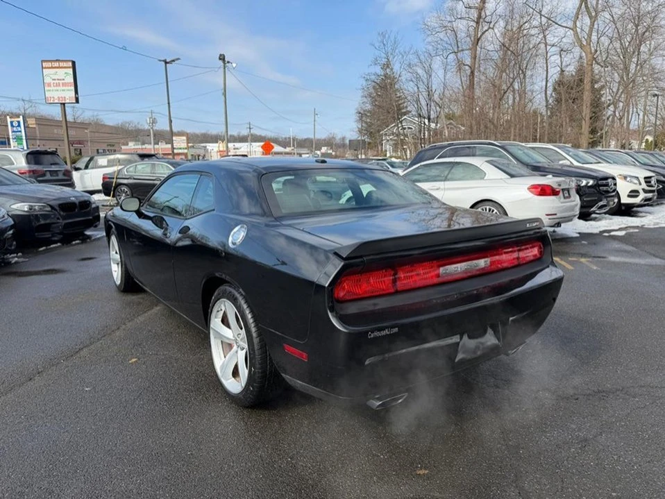 2009 Dodge Challenger 3rd Gen - Image 12 of 20