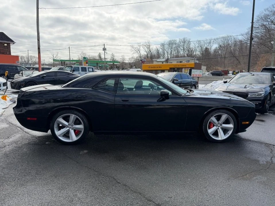 2009 Dodge Challenger 3rd Gen - Image 16 of 20