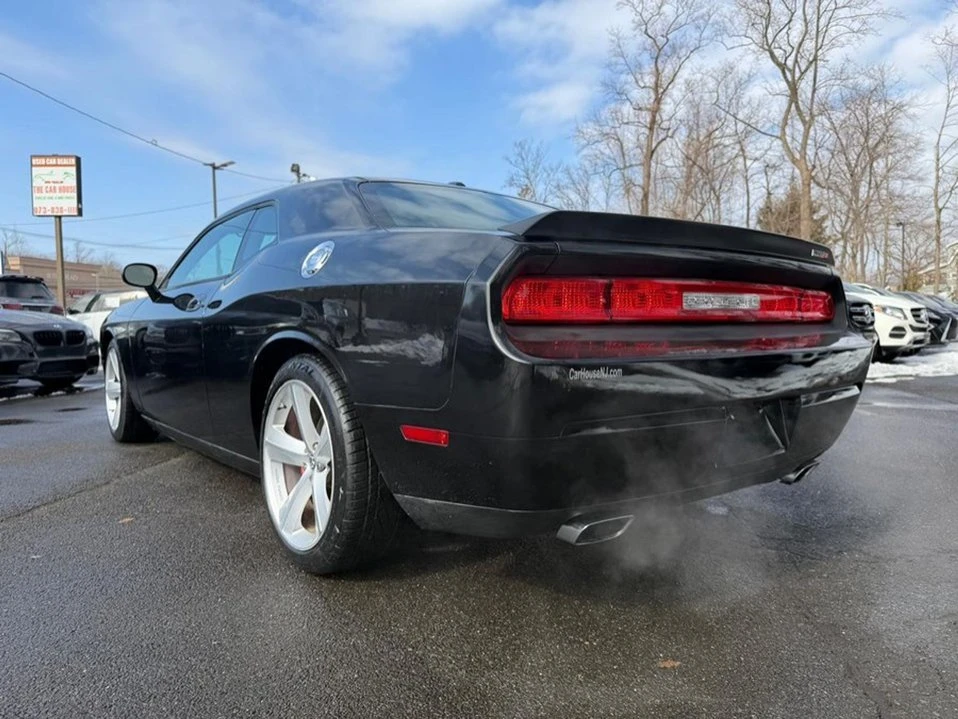 2009 Dodge Challenger 3rd Gen - Image 2 of 20