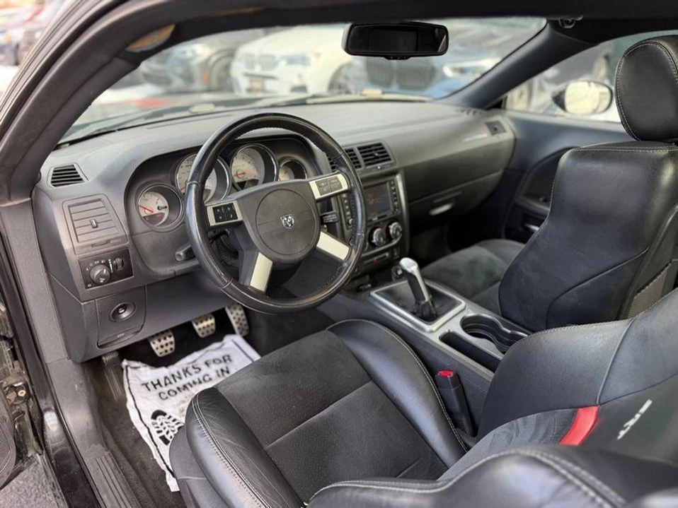 2009 Dodge Challenger 3rd Gen - Image 11 of 20