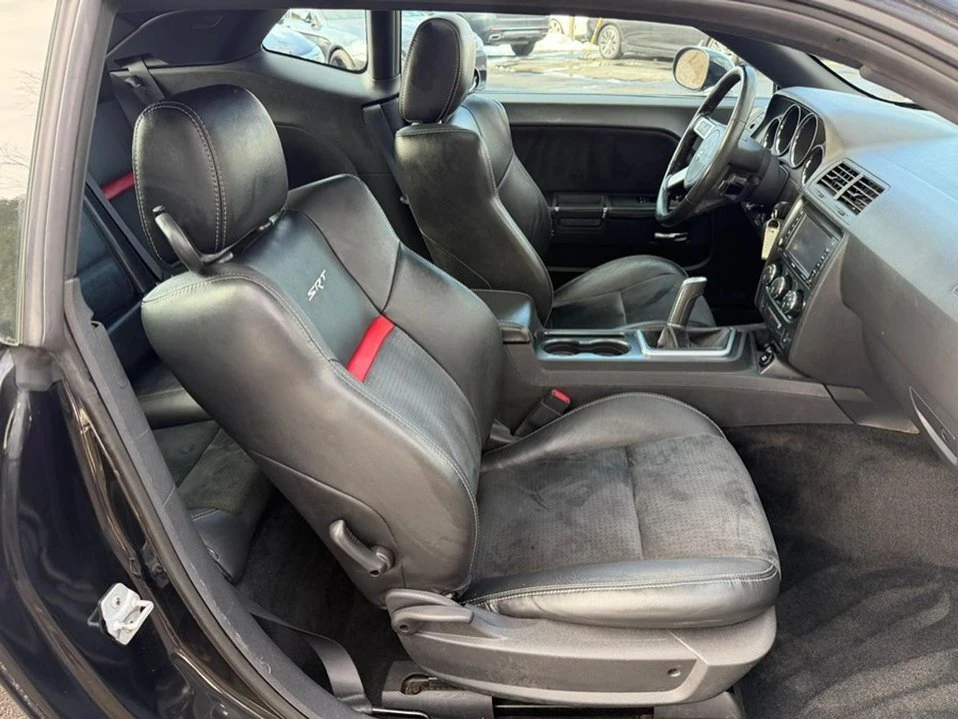 2009 Dodge Challenger 3rd Gen - Image 9 of 20