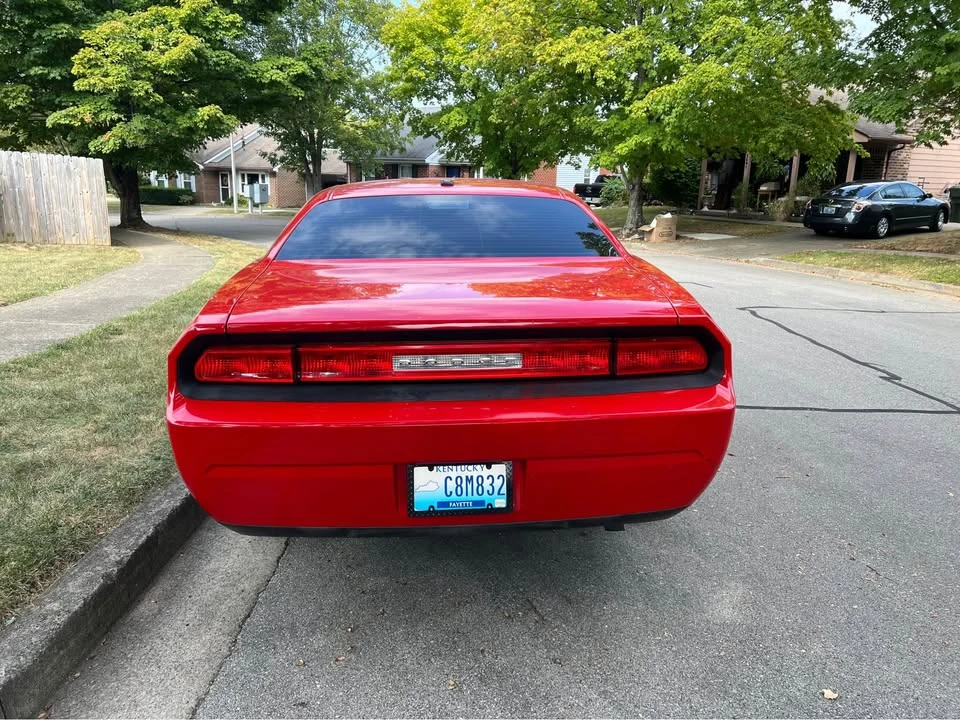 2009 Dodge Challenger 3rd Gen - Image 3 of 7