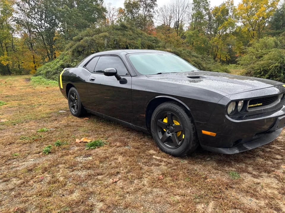 2009 Dodge Challenger 3rd Gen - Image 4 of 8