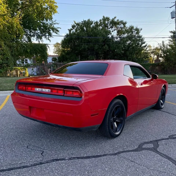 2009 Dodge Challenger 3rd Gen - Image 6 of 13