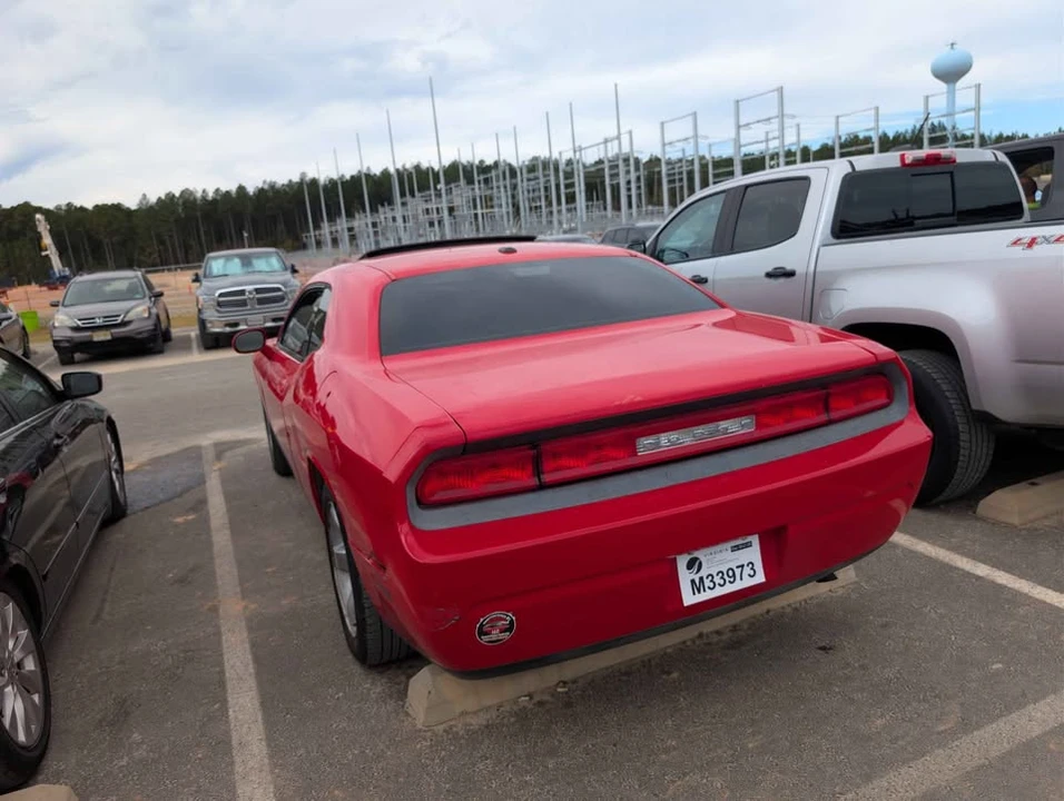 2009 Dodge Challenger 3rd Gen - Image 2 of 5
