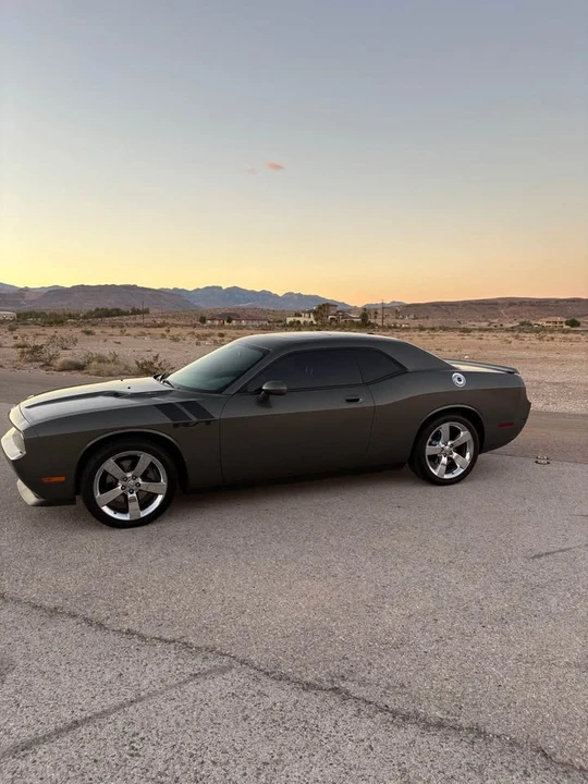 2009 Dodge Challenger 3rd Gen - Image 2 of 15