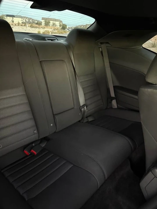 2009 Dodge Challenger 3rd Gen - Image 12 of 15