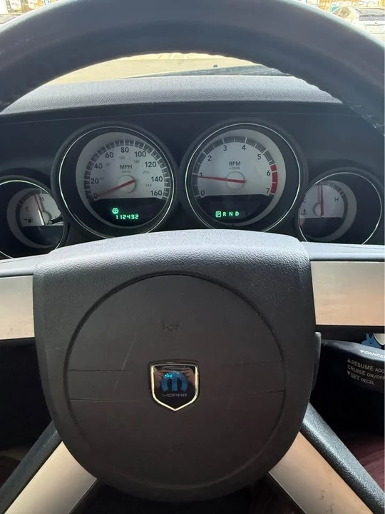 2009 Dodge Challenger 3rd Gen - Image 12 of 13
