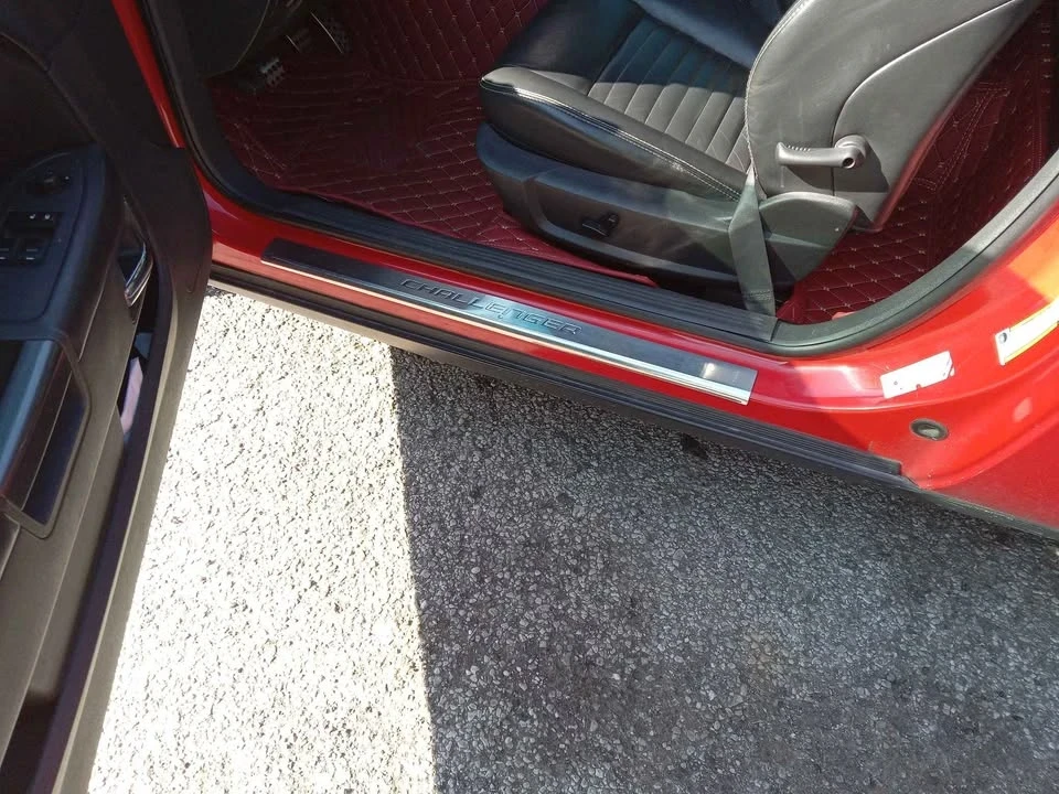 2009 Dodge Challenger 3rd Gen - Image 6 of 13
