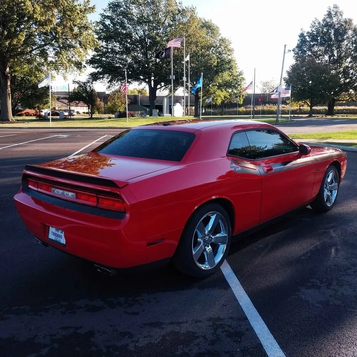2009 Dodge Challenger 3rd Gen - Image 3 of 11