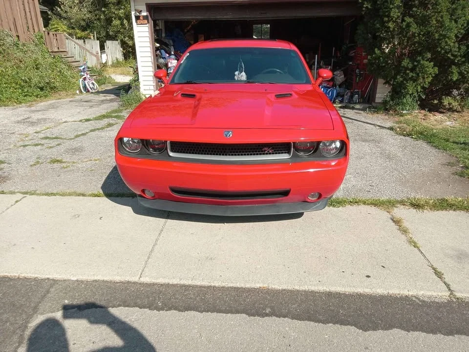 2009 Dodge Challenger 3rd Gen - Image 2 of 13