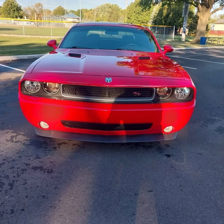 2009 Dodge Challenger 3rd Gen - Image 5 of 11