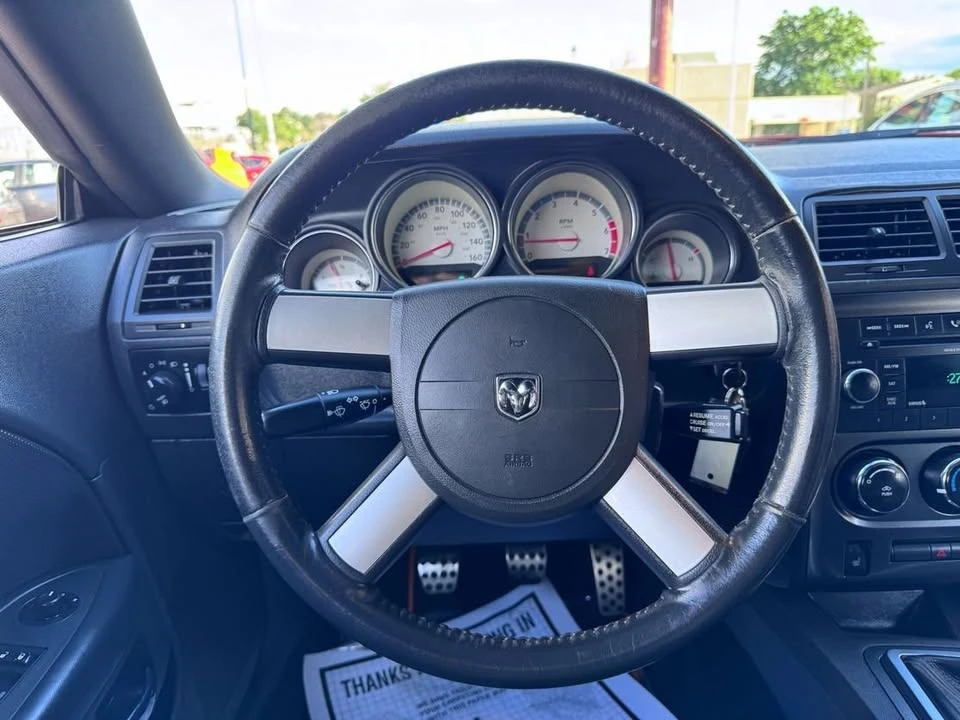 2009 Dodge Challenger 3rd Gen - Image 16 of 20