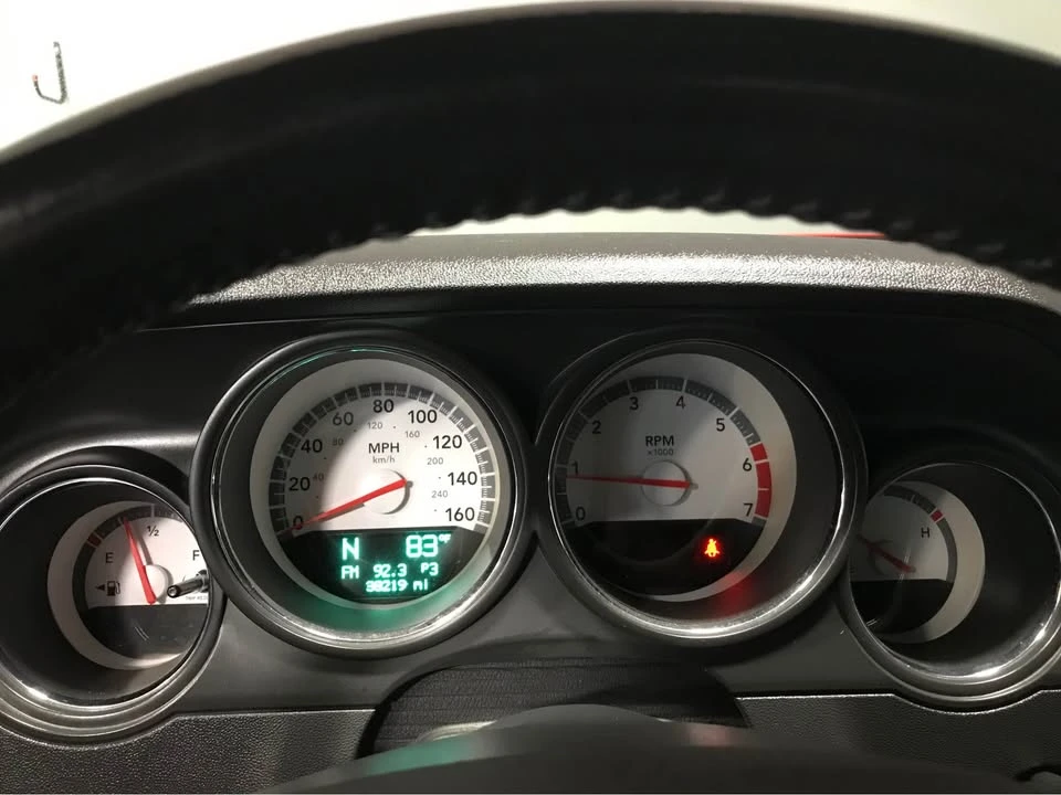2009 Dodge Challenger 3rd Gen - Image 10 of 17