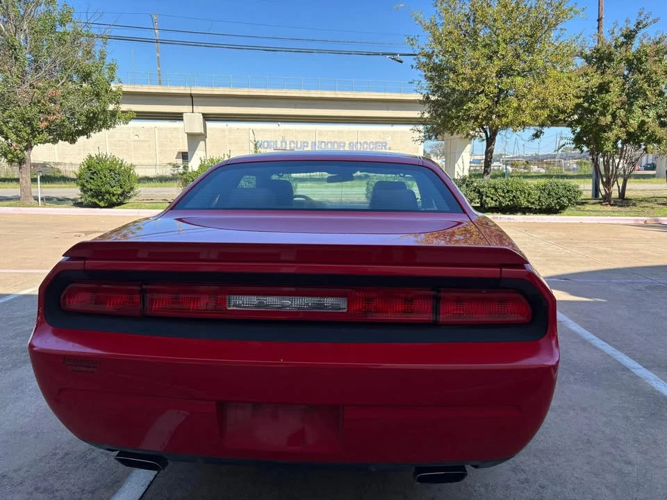 2009 Dodge Challenger 3rd Gen - Image 5 of 12
