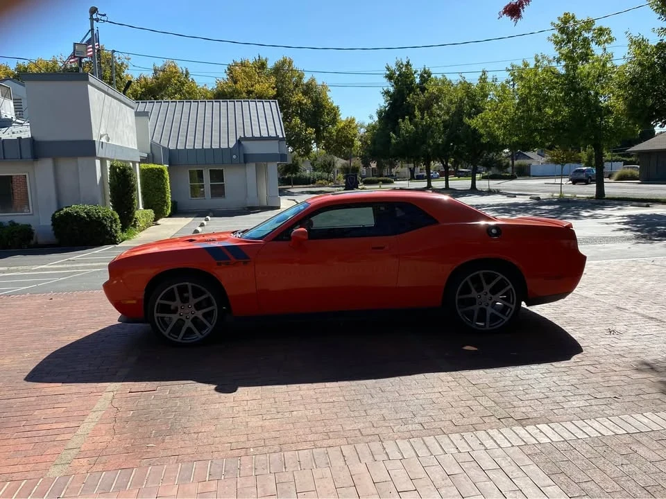 2009 Dodge Challenger 3rd Gen - Image 5 of 8