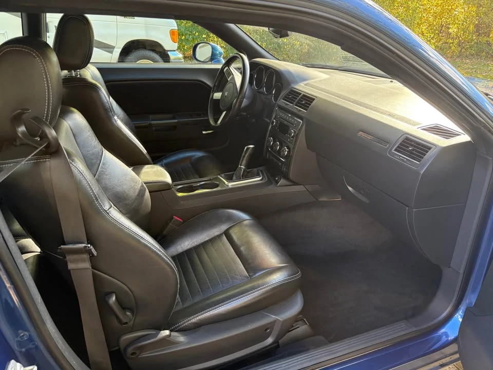 2009 Dodge Challenger 3rd Gen - Image 6 of 16